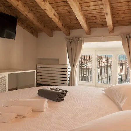 La Bellavita Del Garda Luxury San Felice del Benaco